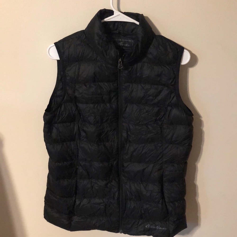 Eddie Bauer Women's CirrusLite Down Vest Medium